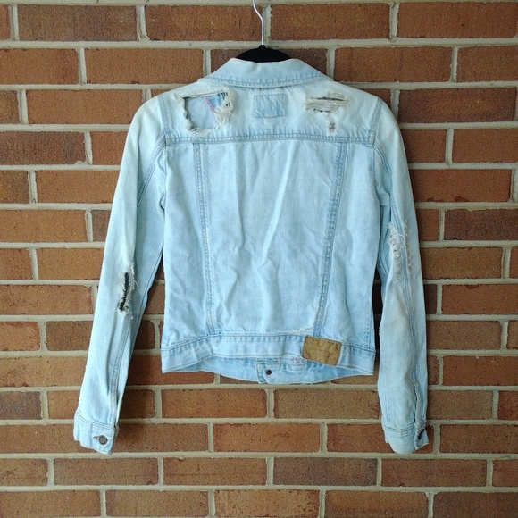 Y2K Vintage Abercrombie Distressed Denim Jacket - Picture 2 of 6